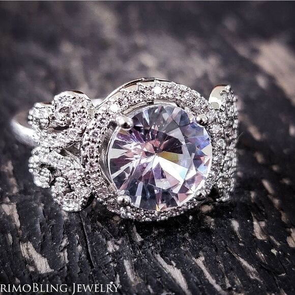 Beautiful 4ct Butterfly Ring  - Picture 3 of 3